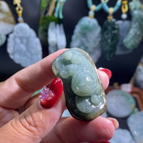 【闪购商品】颈饰未镶嵌翡翠金蝉