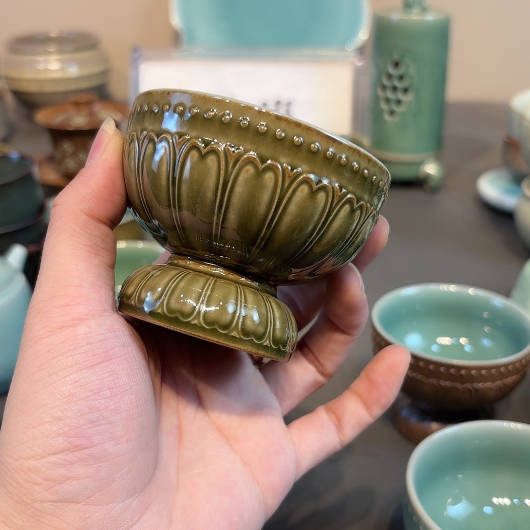 瓷片青瓷青瓷青瓷是米