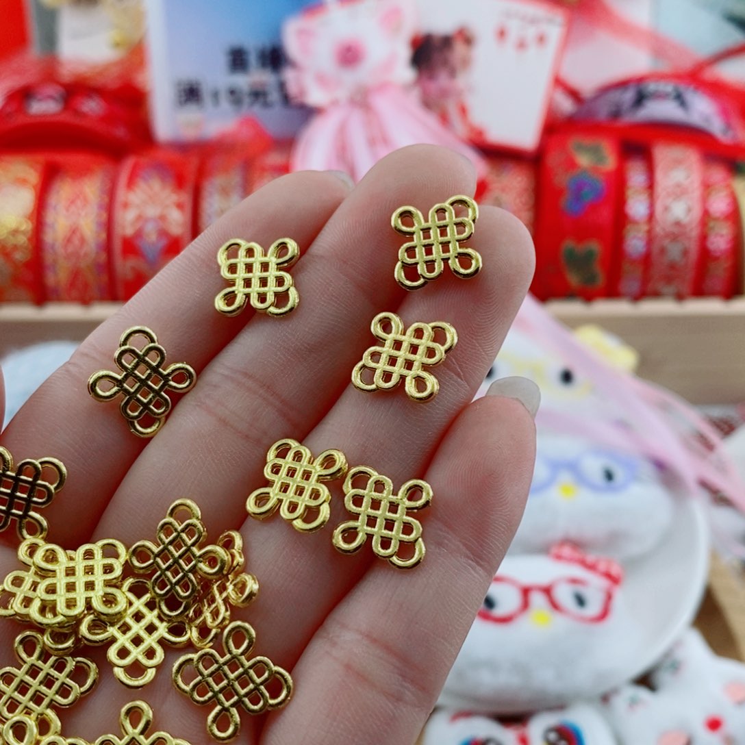 合金中国结吊片50克一份