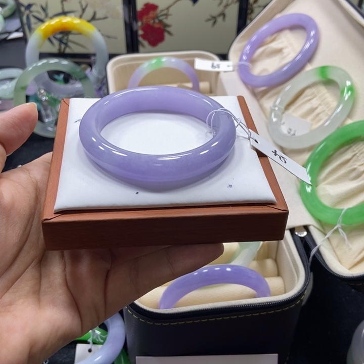 牛***儿非金属54/54手镯圈口