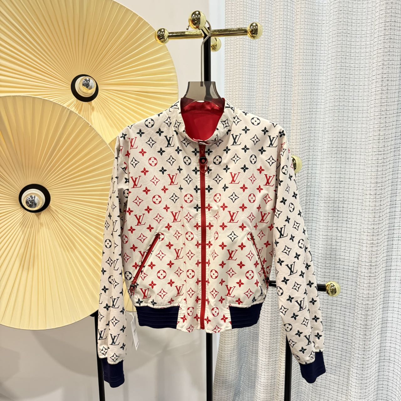 95新 LouisVuitton/路易威登 LV路易威登 黑三彩棒球外套 36码