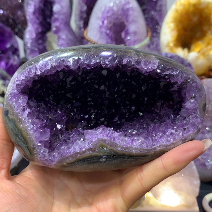 水晶大型摆件（非配饰）未镶嵌