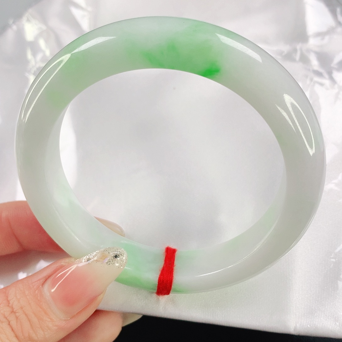 翡翠手镯未镶嵌202翡翠