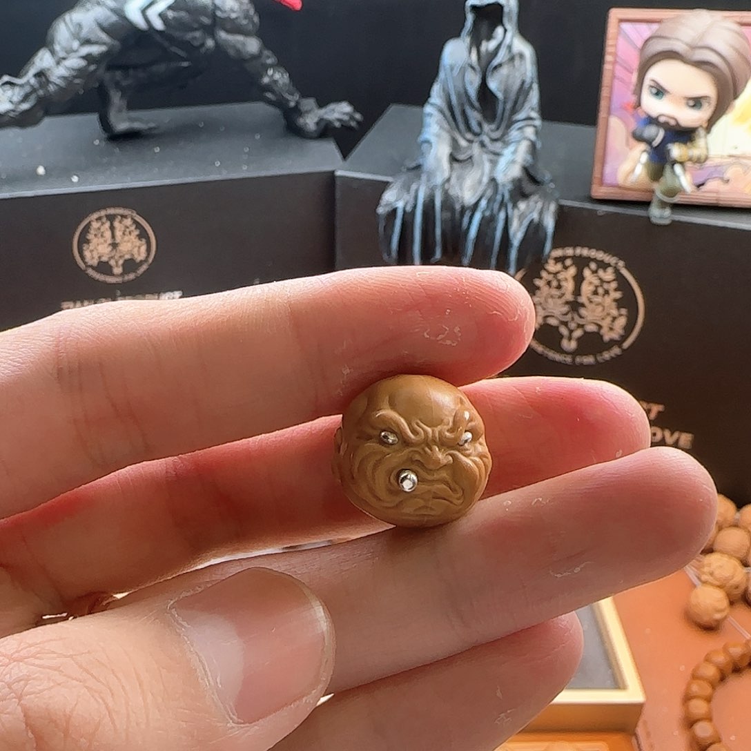 猴头核桃吊坠经典烟鬼18