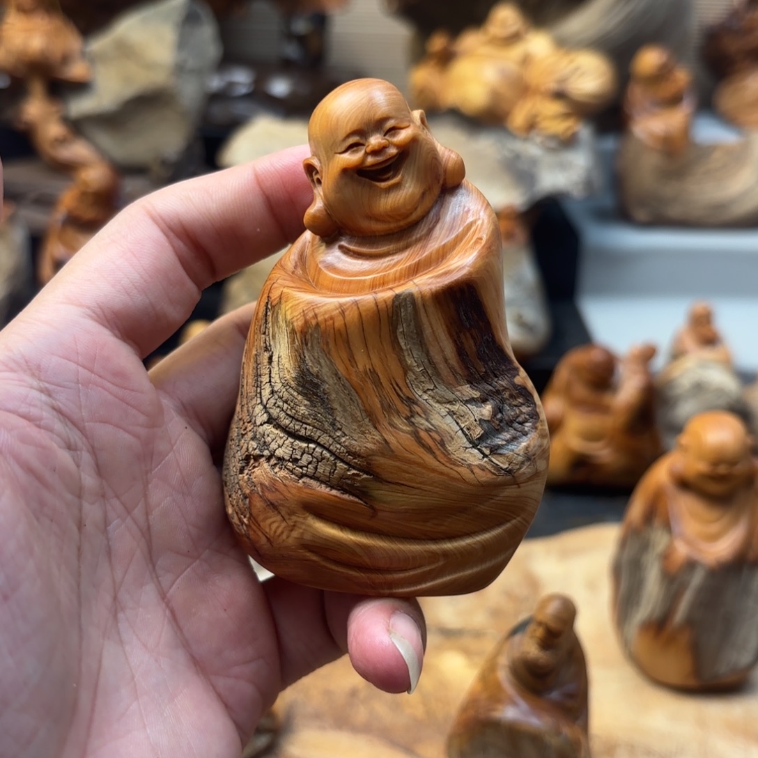 阿***德柏木太行崖柏手工雕刻