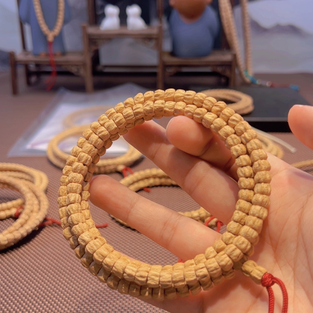 斜***下吊坠柏香籽/百香籽