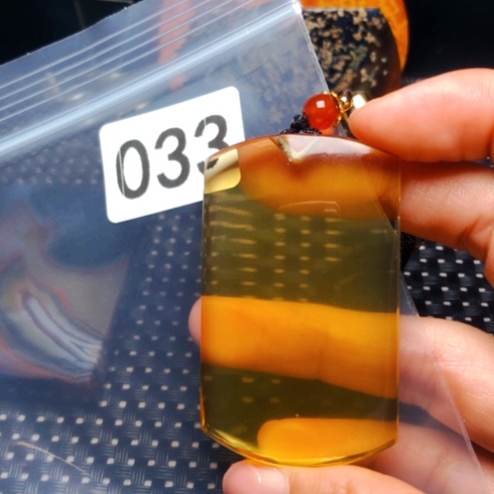 未镶嵌颈饰水晶静**深
