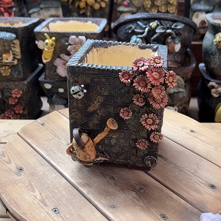 青藤多肉花盆百搭