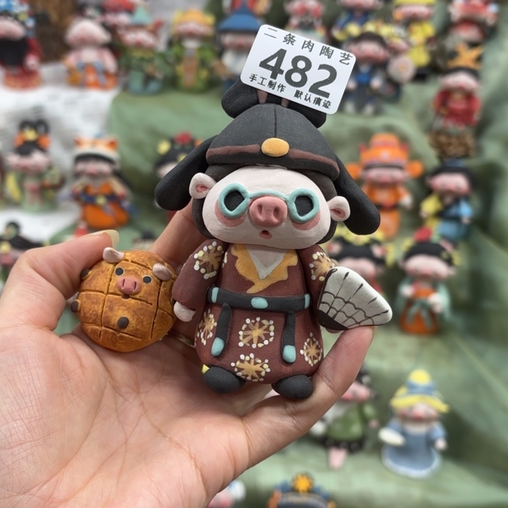幼***友摆件陶两条肉可爱猪猪