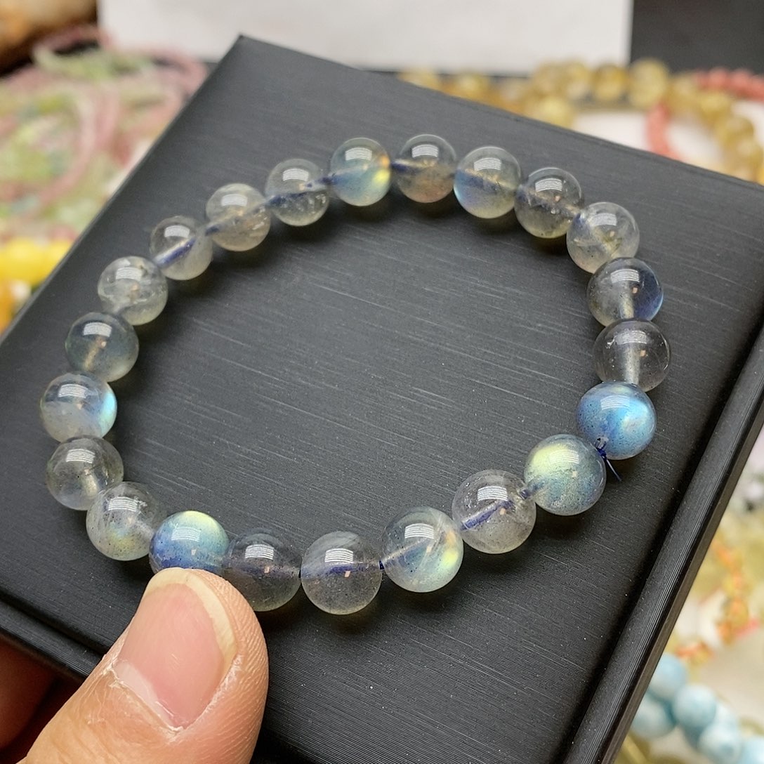 水晶手串未镶嵌……