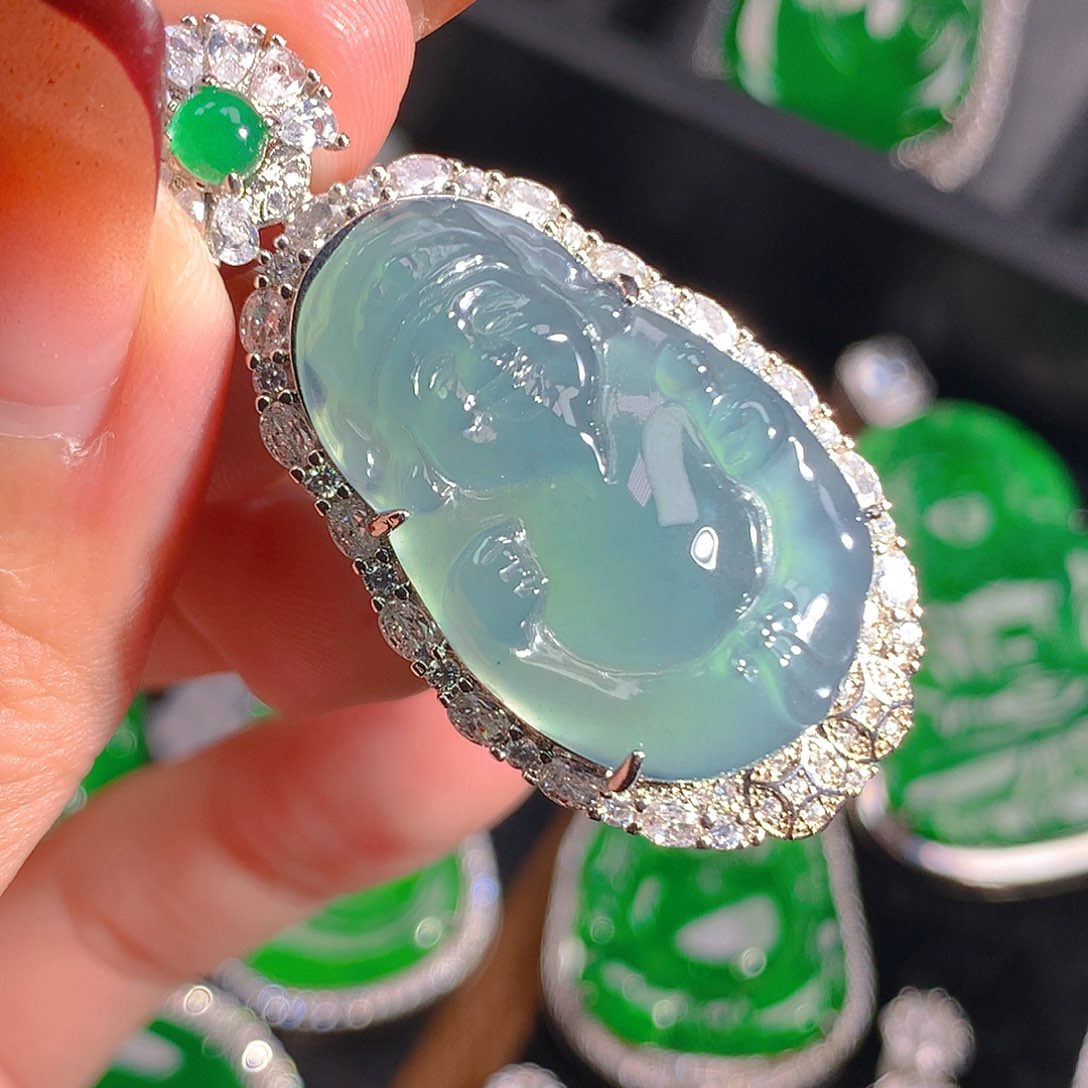 翡翠吊坠(不含链)未镶嵌