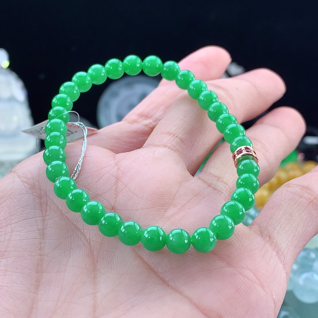 翡翠手链未镶嵌月****女卡5.6mm