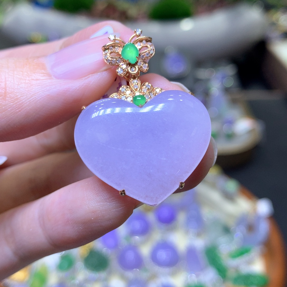 【闪购商品】翡翠颈饰18K金镶嵌翡翠吊坠项链