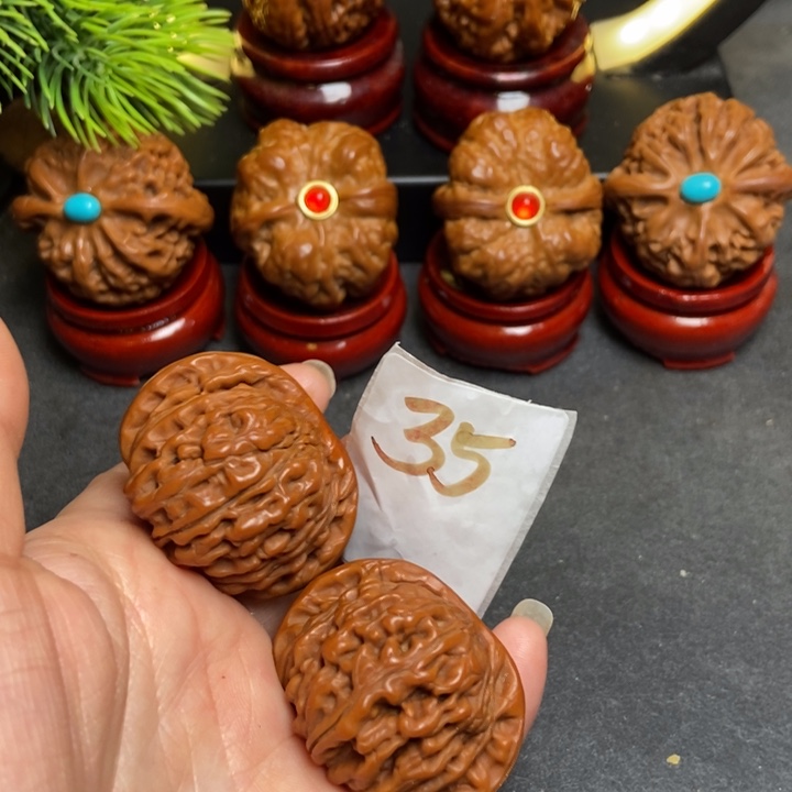 文玩核桃把件39楼下的35