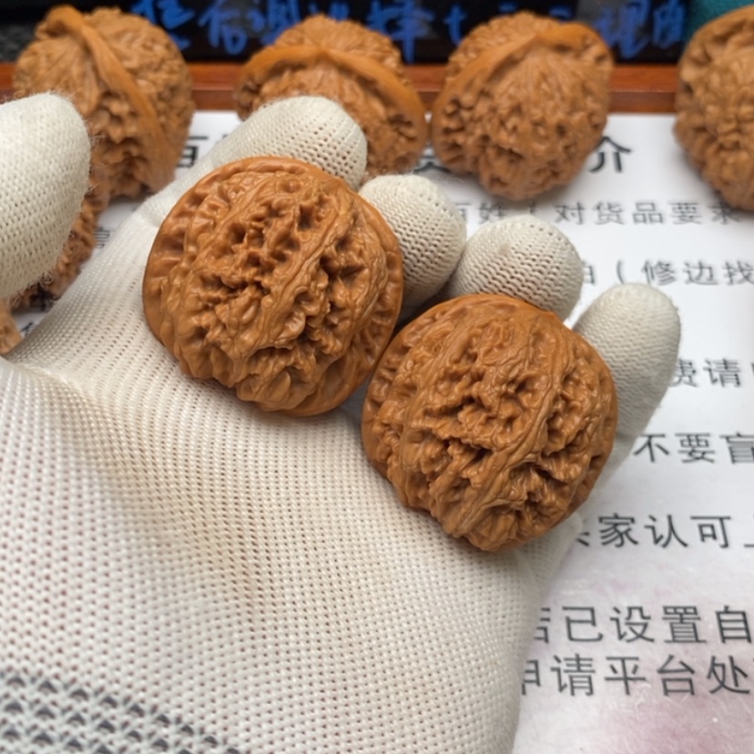 【闪购商品】吊坠文玩核桃秋***?30粗筋