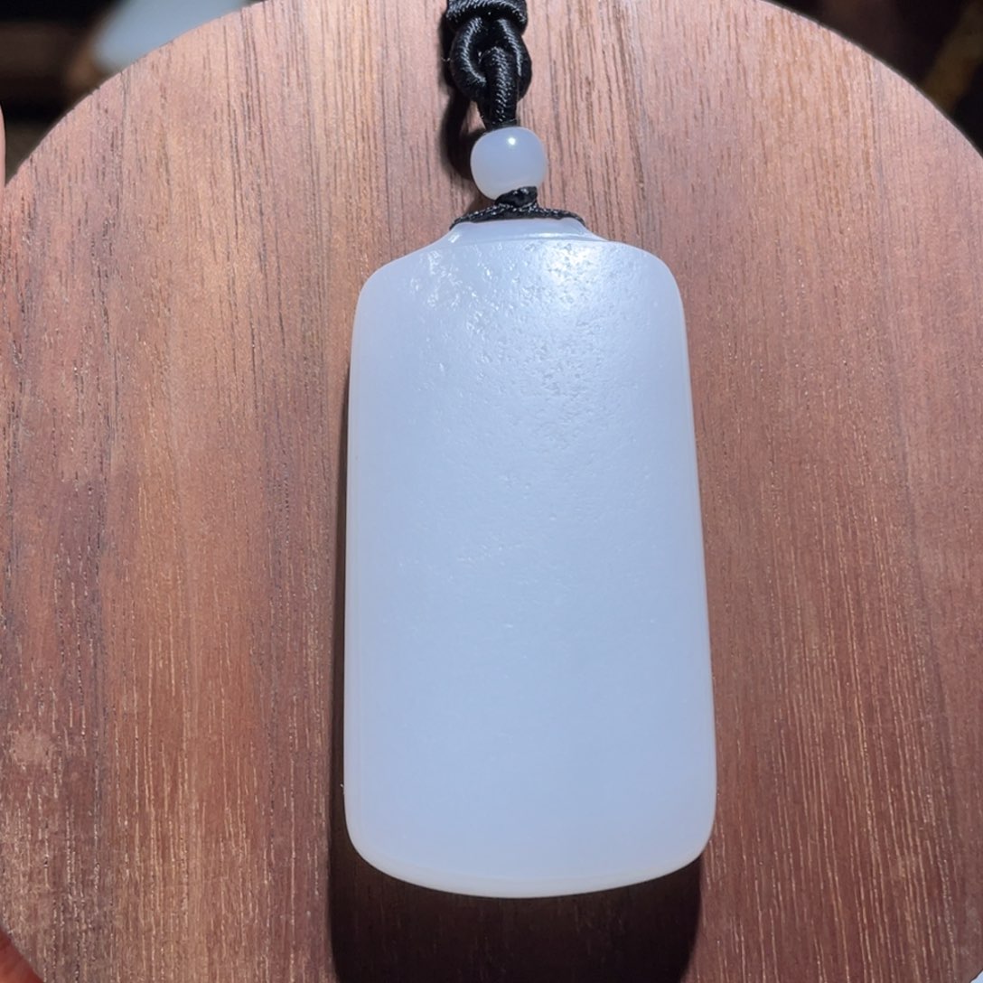 未镶嵌手链和田玉满皮