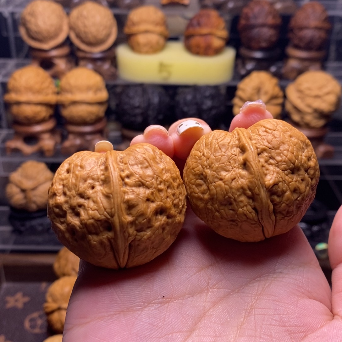 文玩核桃把件Z12峭壁元宝40尺