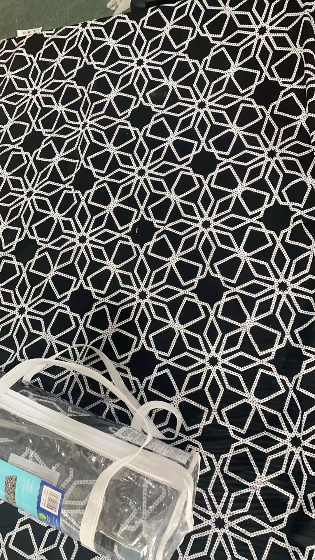 7.3斤黑白多用途垫子床垫帐篷垫99*190*5