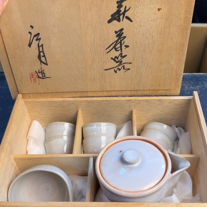 瓷片哈哈哈哈哈哈哈