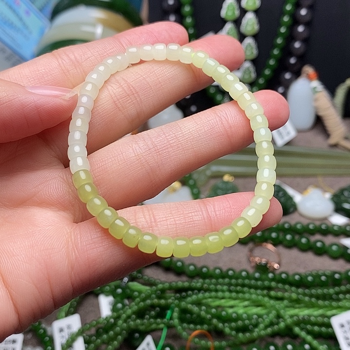 和田玉未镶嵌手链