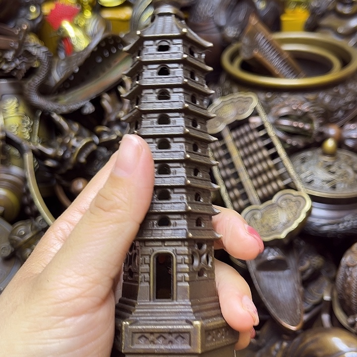 诚信经营精美铜器