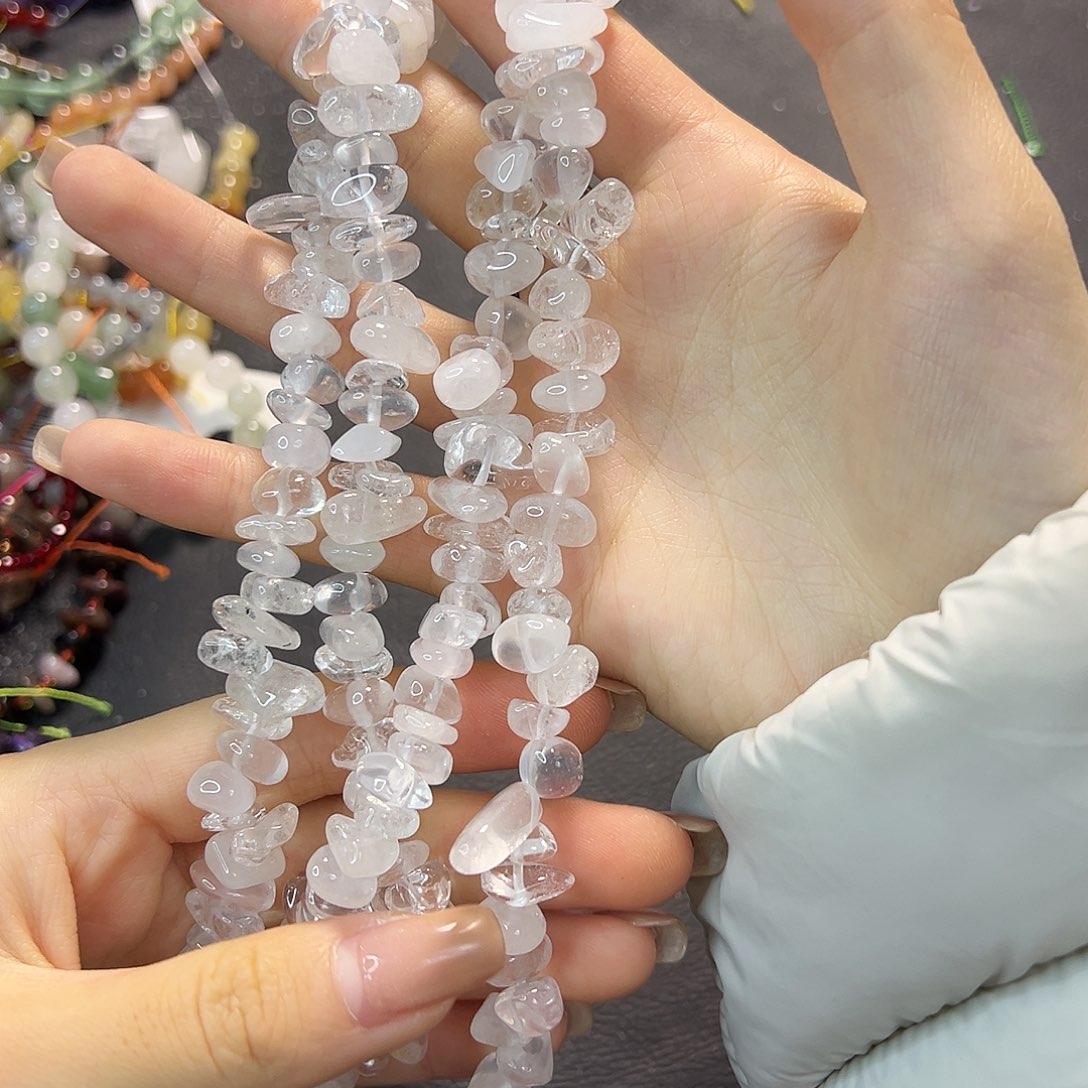 玛瑙/玉髓散珠白水大碎石一条