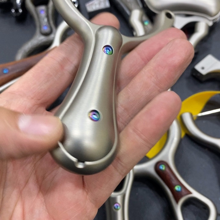 穩***進80钛合金疾风单卡