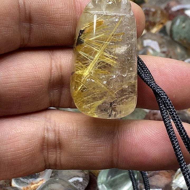 未镶嵌珠宝半成品水晶