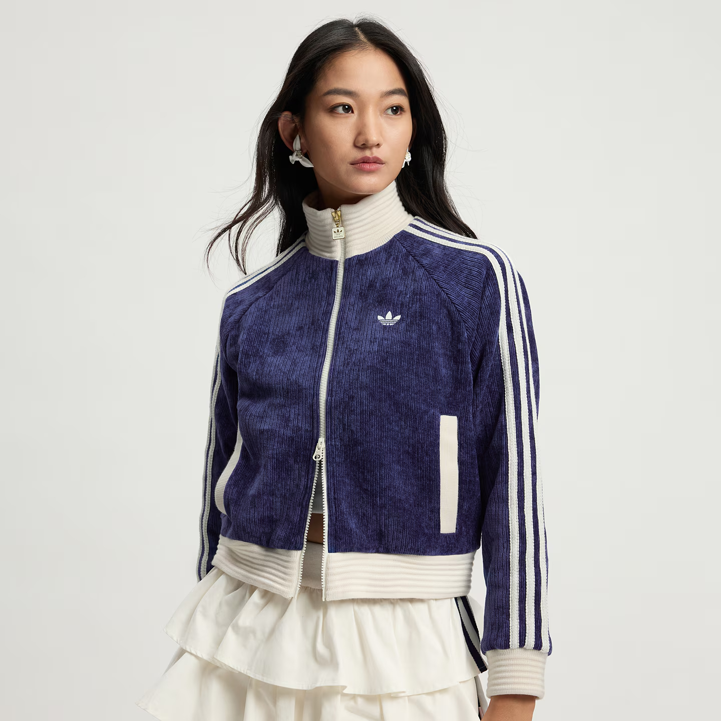 Adidas阿迪达斯三叶草女子撞色复古双拉链立领运动宽松夹克JN0724