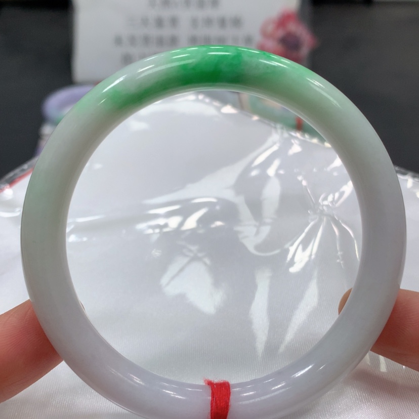 【闪购商品】翡翠手镯未镶嵌翡翠