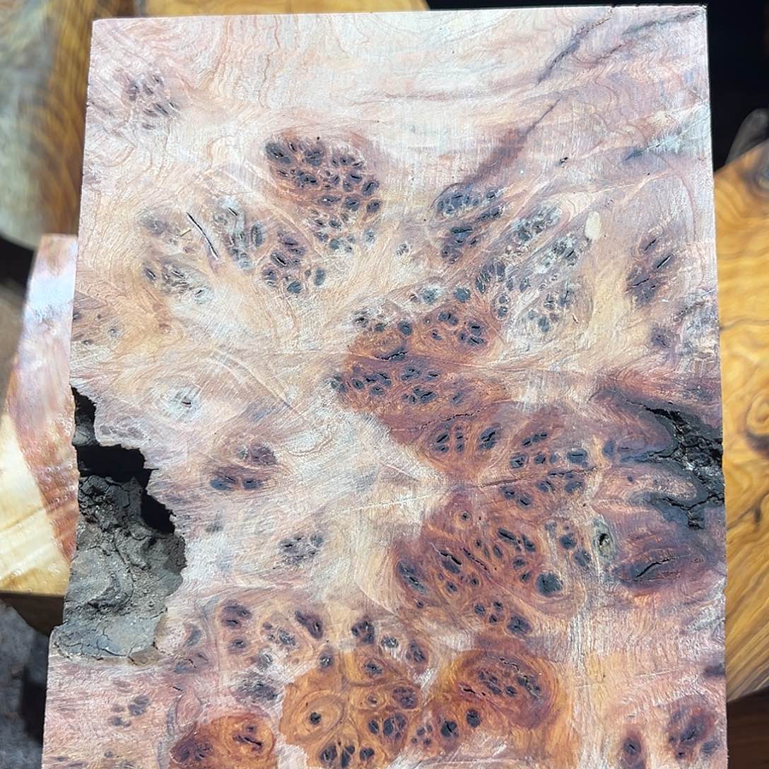 非洲檀香无事牌落*