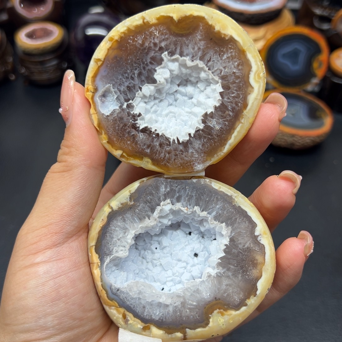 水晶大型摆件（非配饰）未镶嵌