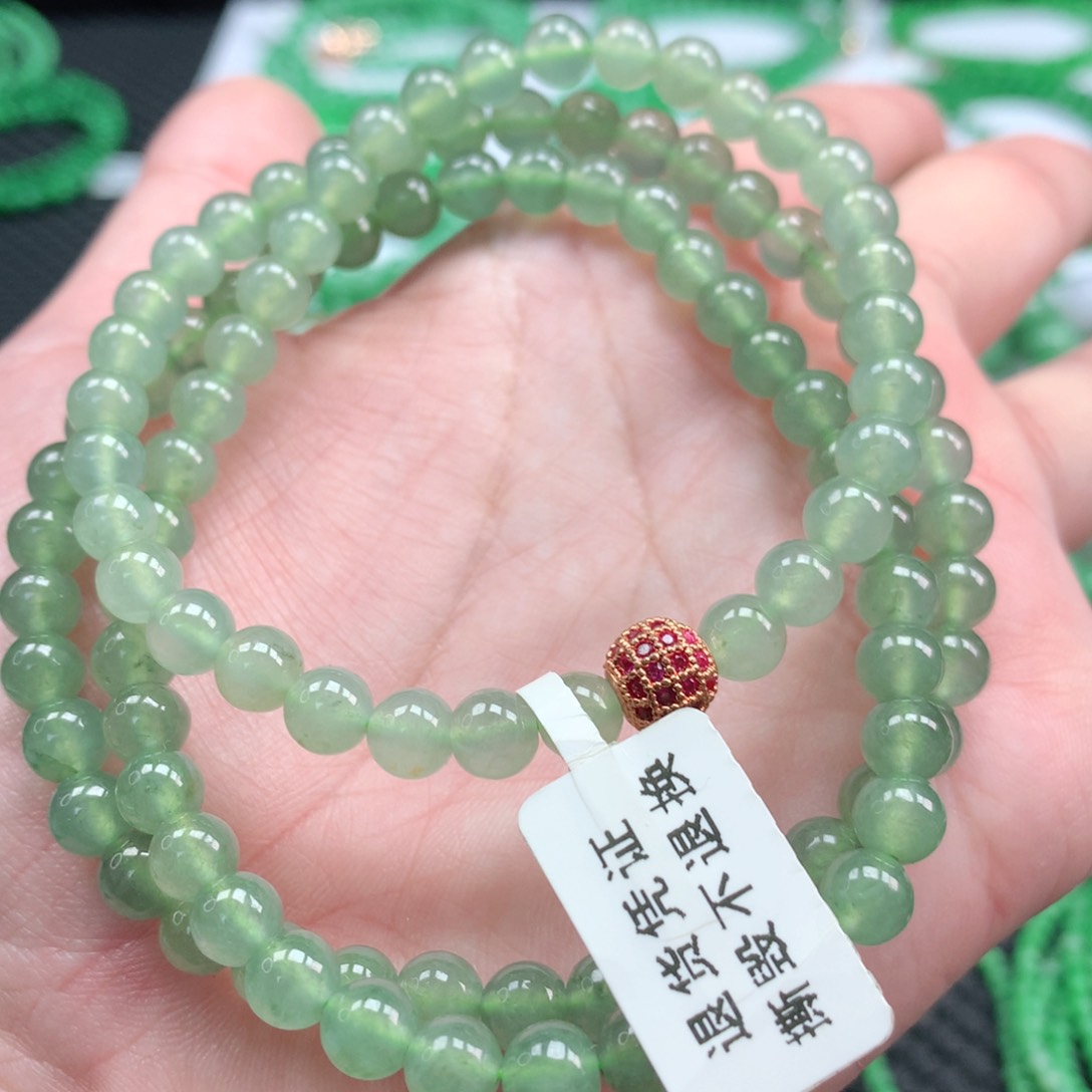 翡翠手链未镶嵌翡翠