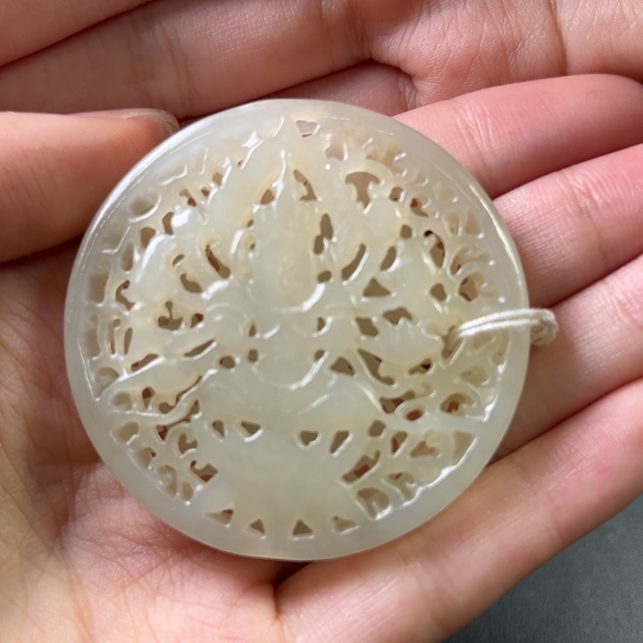 和田玉挂件未镶嵌核****2