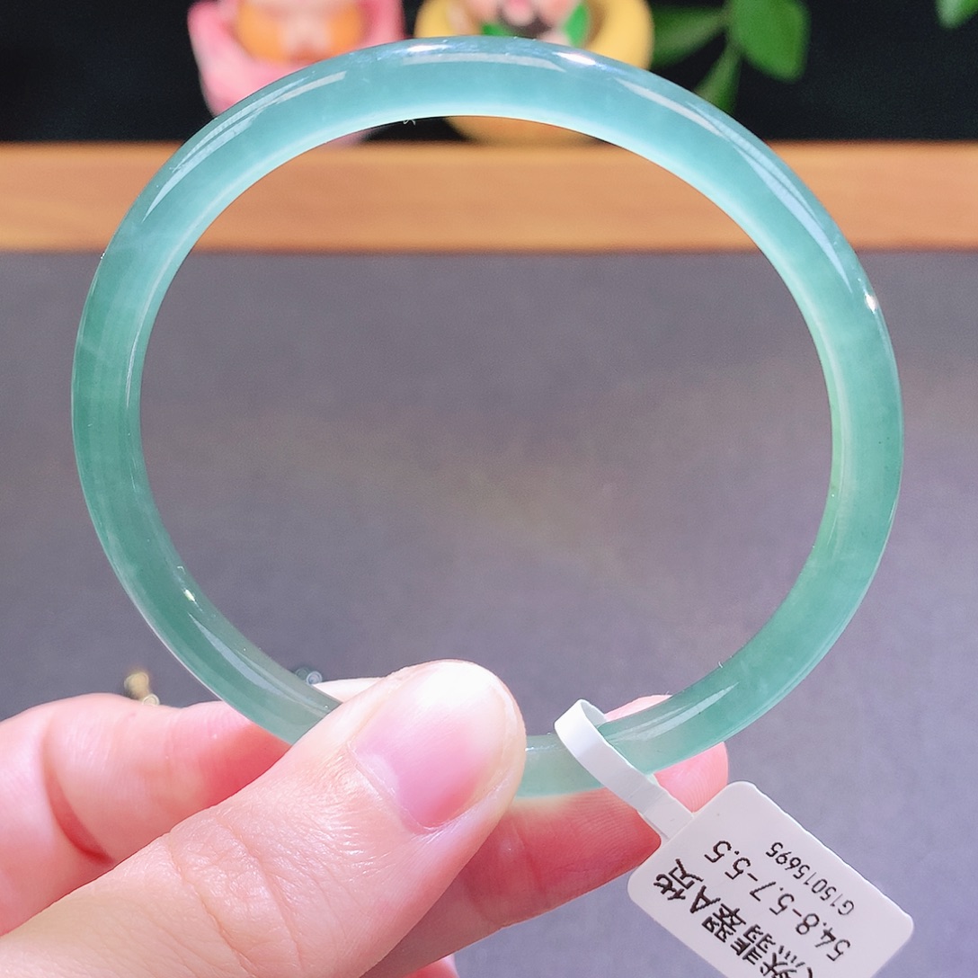 翡翠未镶嵌手镯天然翡翠