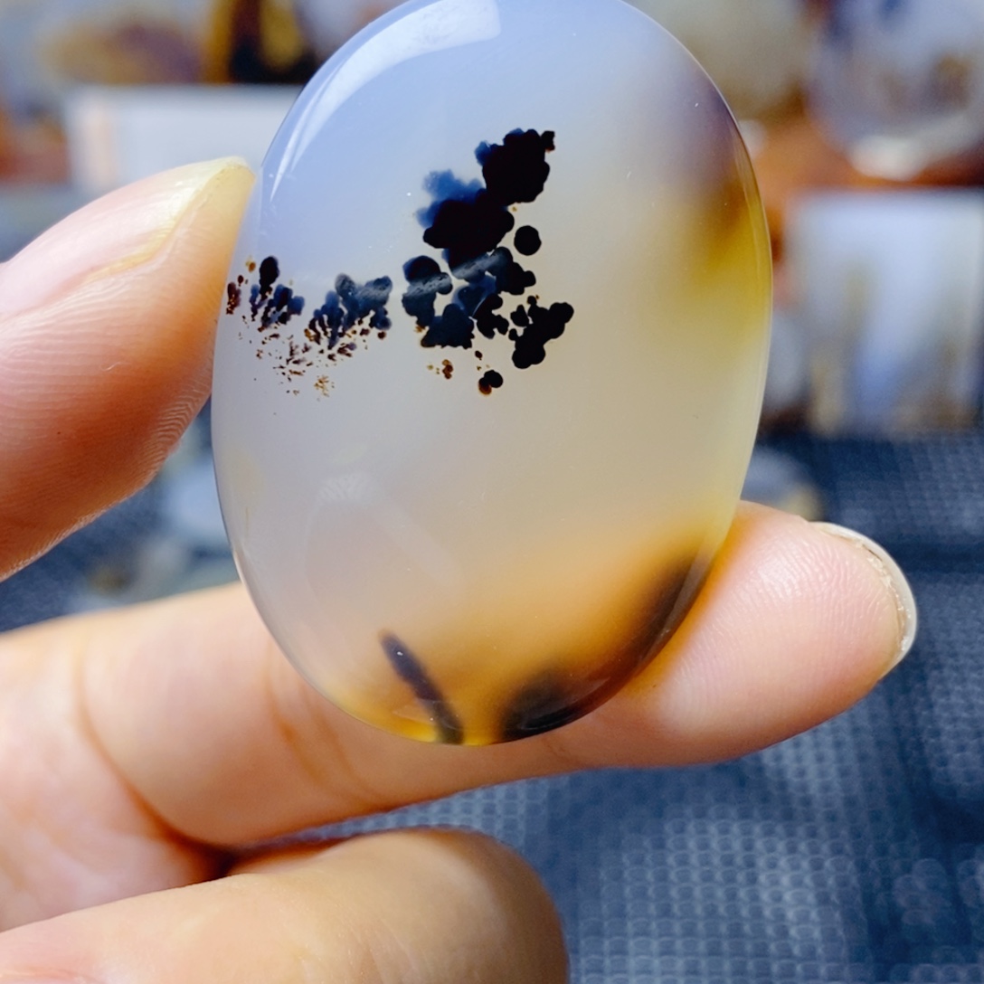 玛瑙/玉髓未镶嵌珠宝奇石