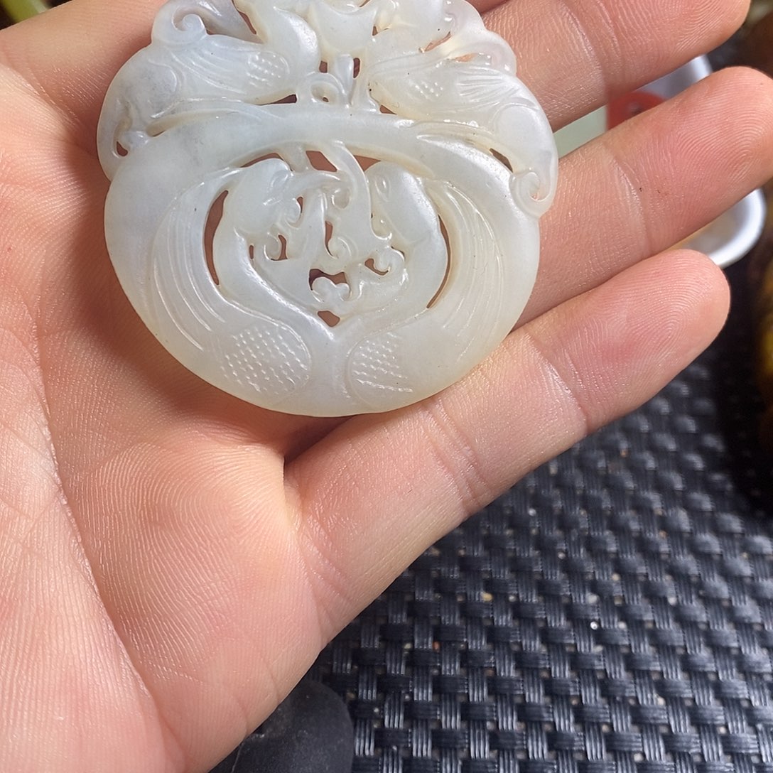 岫玉未镶嵌珠宝奇石