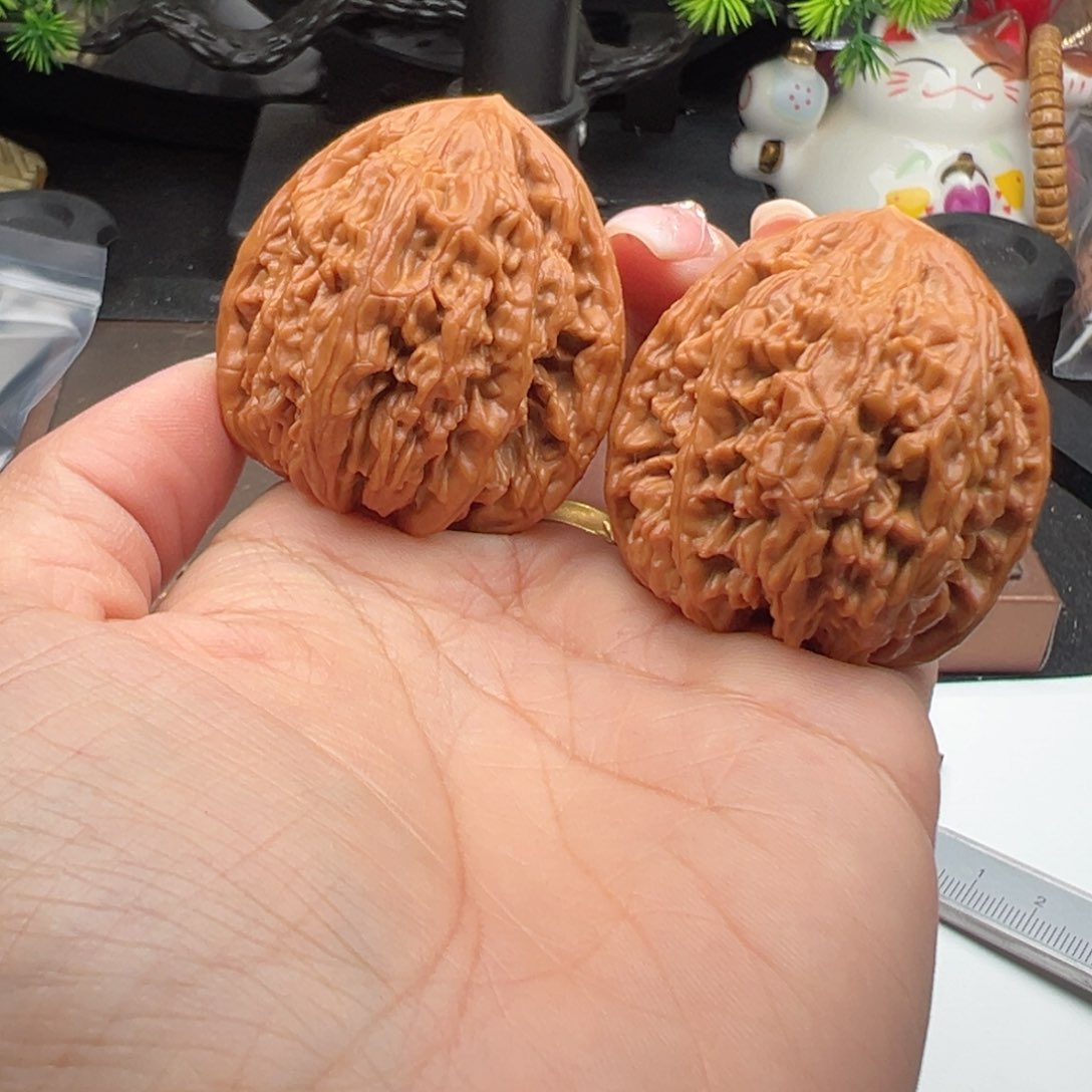 文玩核桃把件虎头王43