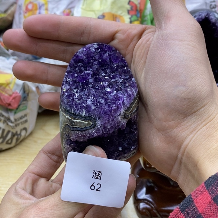 水晶大型摆件（非配饰）未镶嵌