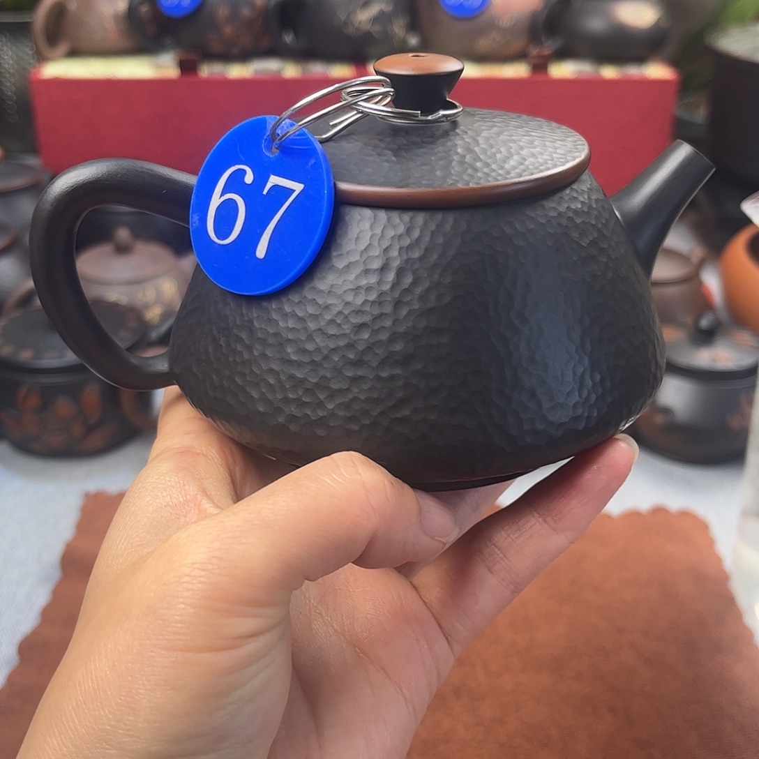300毫升纯手工锤纹石瓢壶