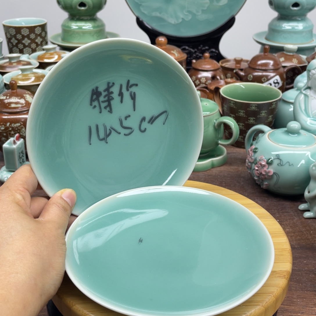 微瑕特价青瓷青瓷