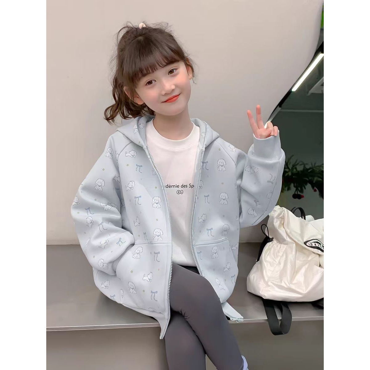 【断码清货】2025春满印小狗蝴蝶结拉链开衫带帽外套 D199 199 R Q