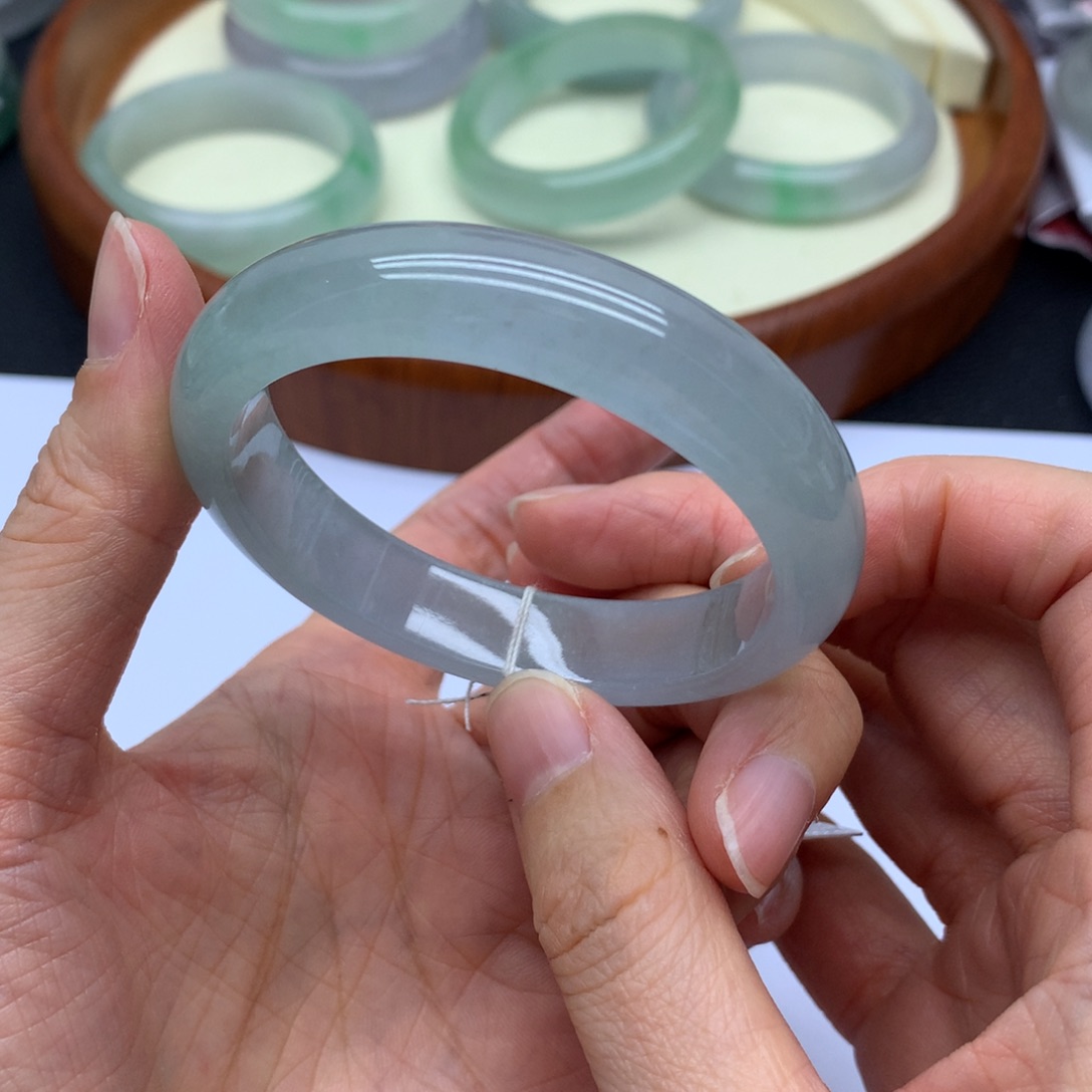 一***金手镯圈口53.3宽12.1的