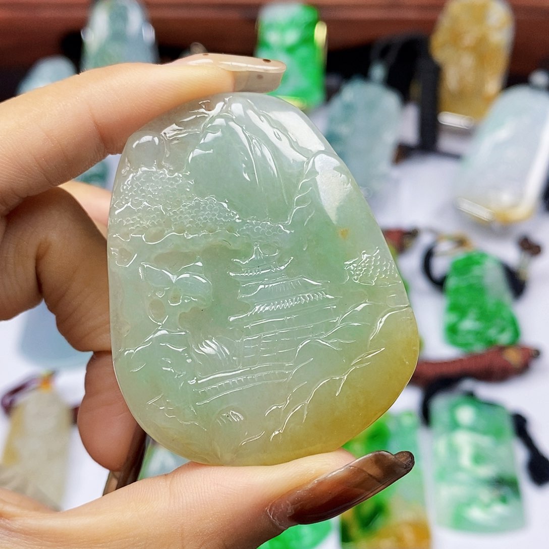 颈饰未镶嵌翡翠天然翡翠A货