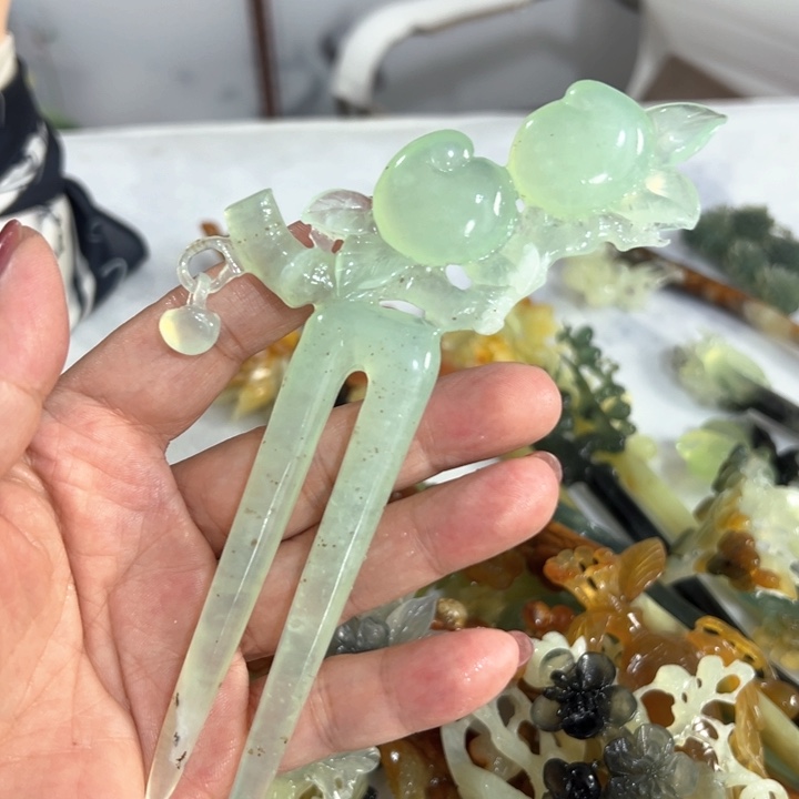 定制蛇纹石玉毛货发饰