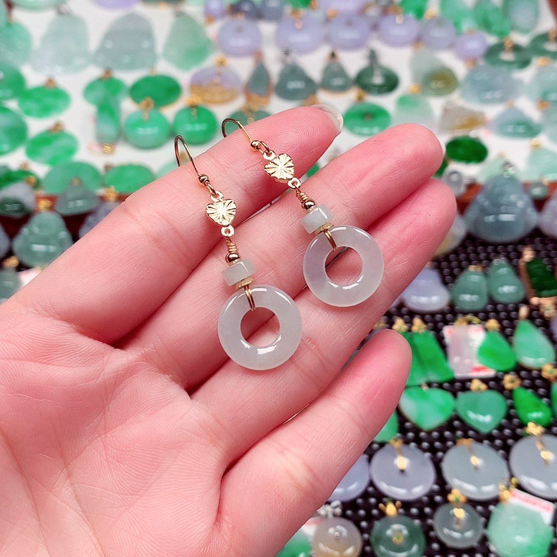 翡翠未镶嵌颈饰天然翡翠A货