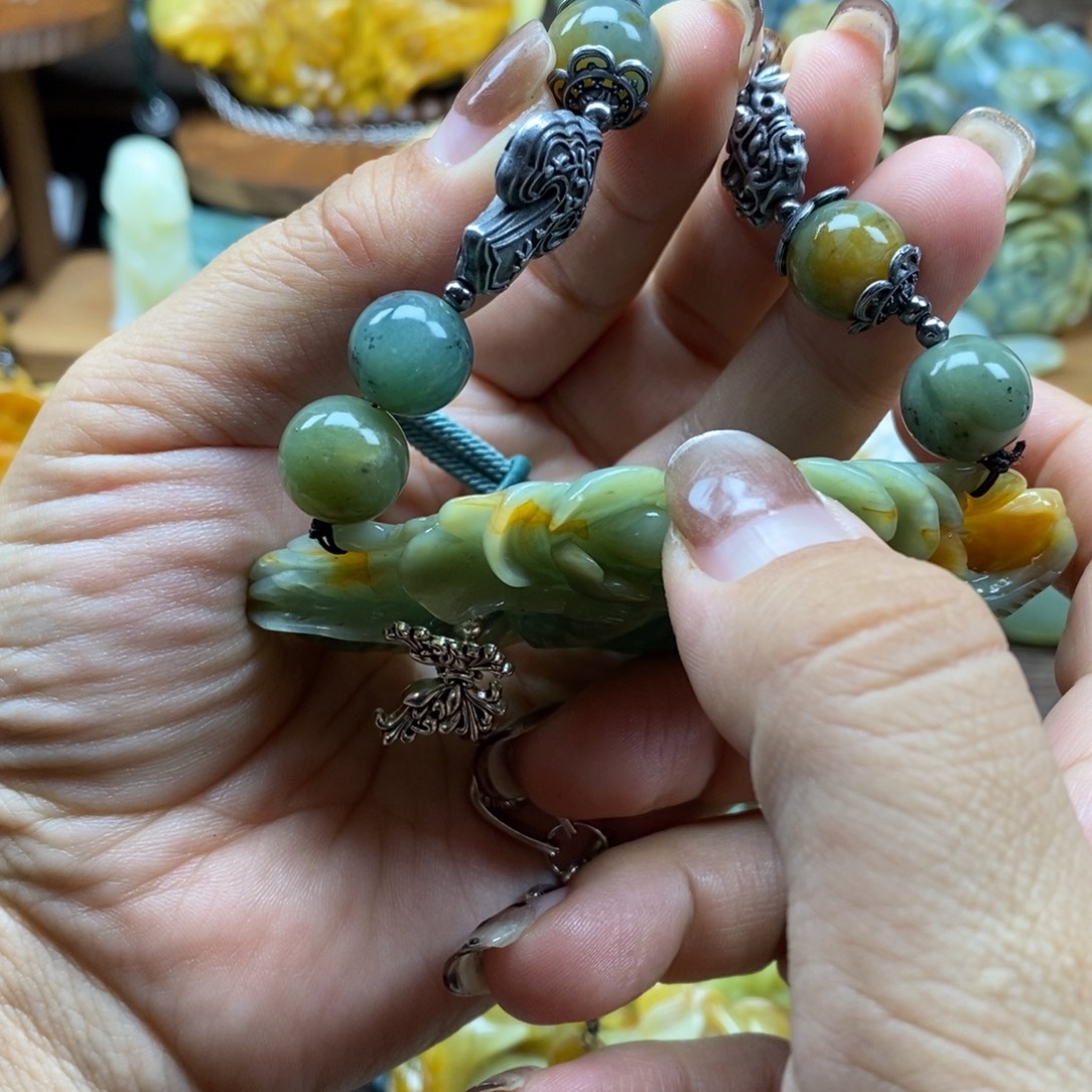 没***字岫玉未镶嵌吊坠(赠链)