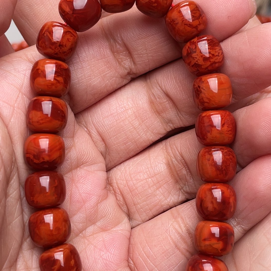 南红玛瑙手串未镶嵌浮***色