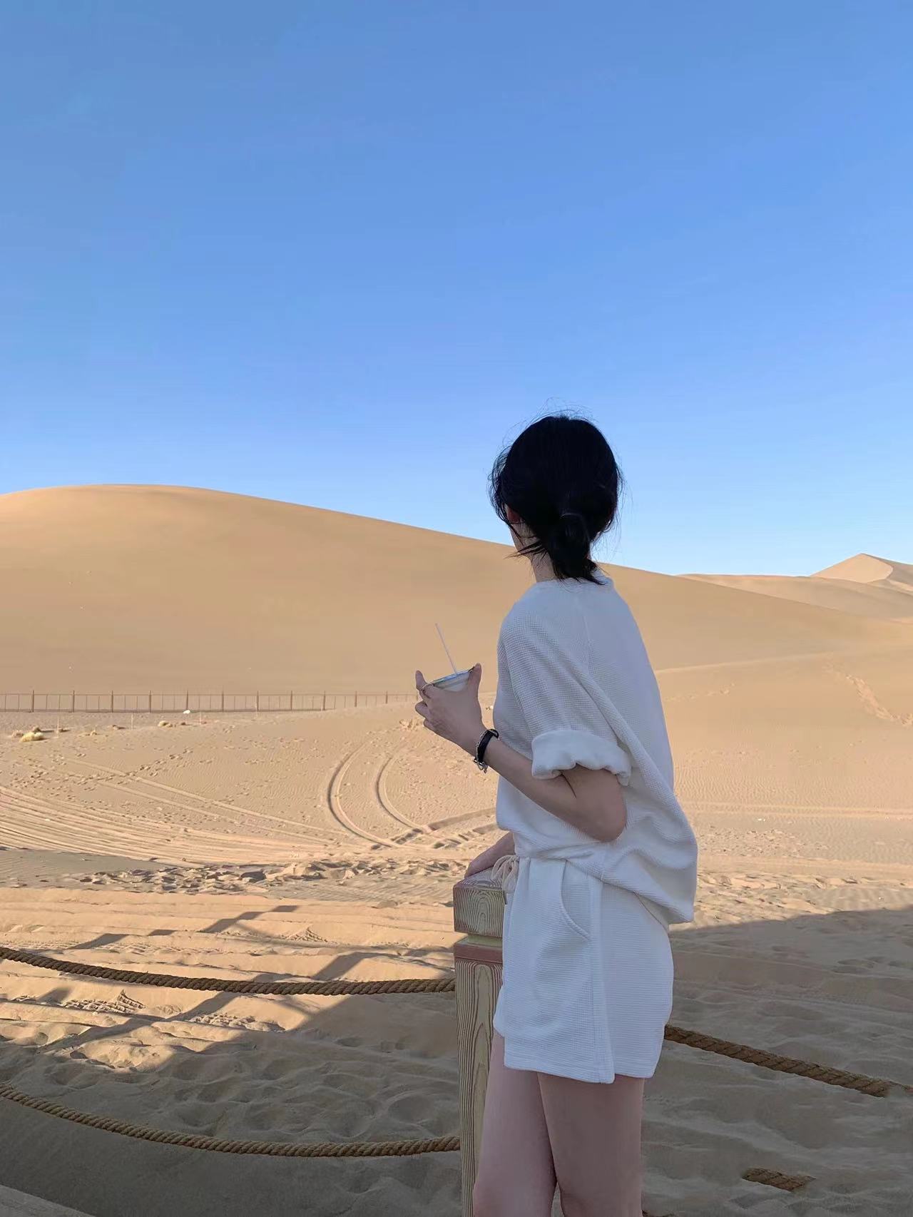 2025百搭时尚春秋显瘦百搭通勤减龄外穿上衣休闲气质新款简约