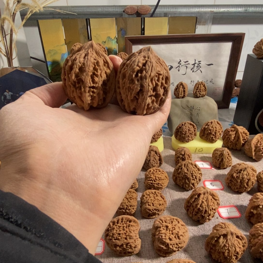 木质类老鸡心53克重